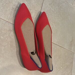 Rothy’s flame size 9.5 in excellent condition!